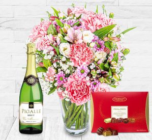 123 Flowers Classic Pretty & Pink Deluxe Gift