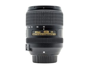 Used Nikon AF-S DX Nikkor 18-300mm f/3.5-6.3G ED VR