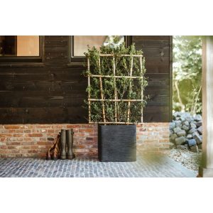 Capi Europe Planter Square Rib black 30.0 H x 30.0 W x 30.0 D cm