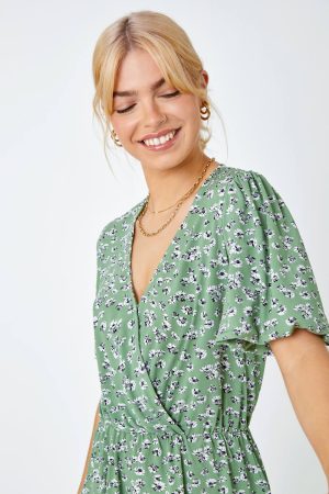 Dusk Fashion Ditsy Floral Print Peplum Top in Sage 8 female