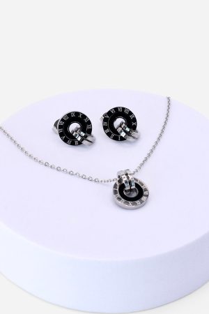 Lilly and Hope Chunky Hoop Necklace & Earring Set in Silver ONE female