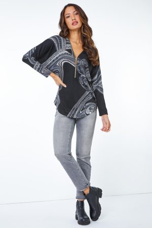 Roman Swirl Print V Neck Zip Detail Long Sleeve Top in Black 12 female