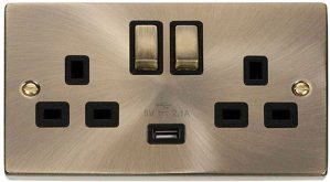 Symple Stuff Antique Brass 2 Gang 13A DP Ingot 1 USB Twin Double Switched Plug Socket yellow 9.0 H x 14.0 W x 1.0 D cm