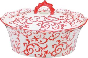 The DRH Collection 2.2 L Round Casserole red 15.5 H x 22.5 W cm