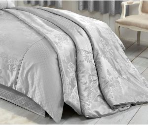 Astoria Grand Garton Throw gray/black 243.0 W cm